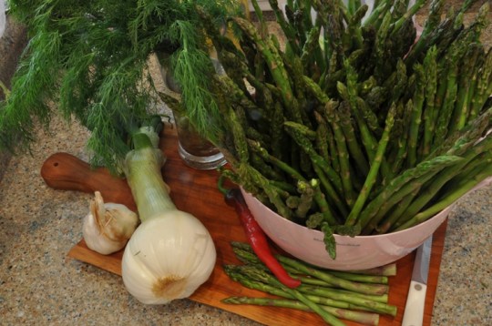 Ingredients for Pickled Asparagus