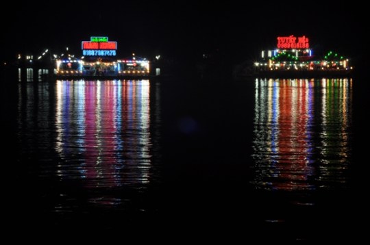Floating Restaurants